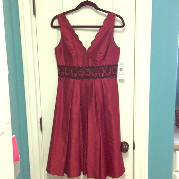 Cocktail dress - Picture 1 of 3